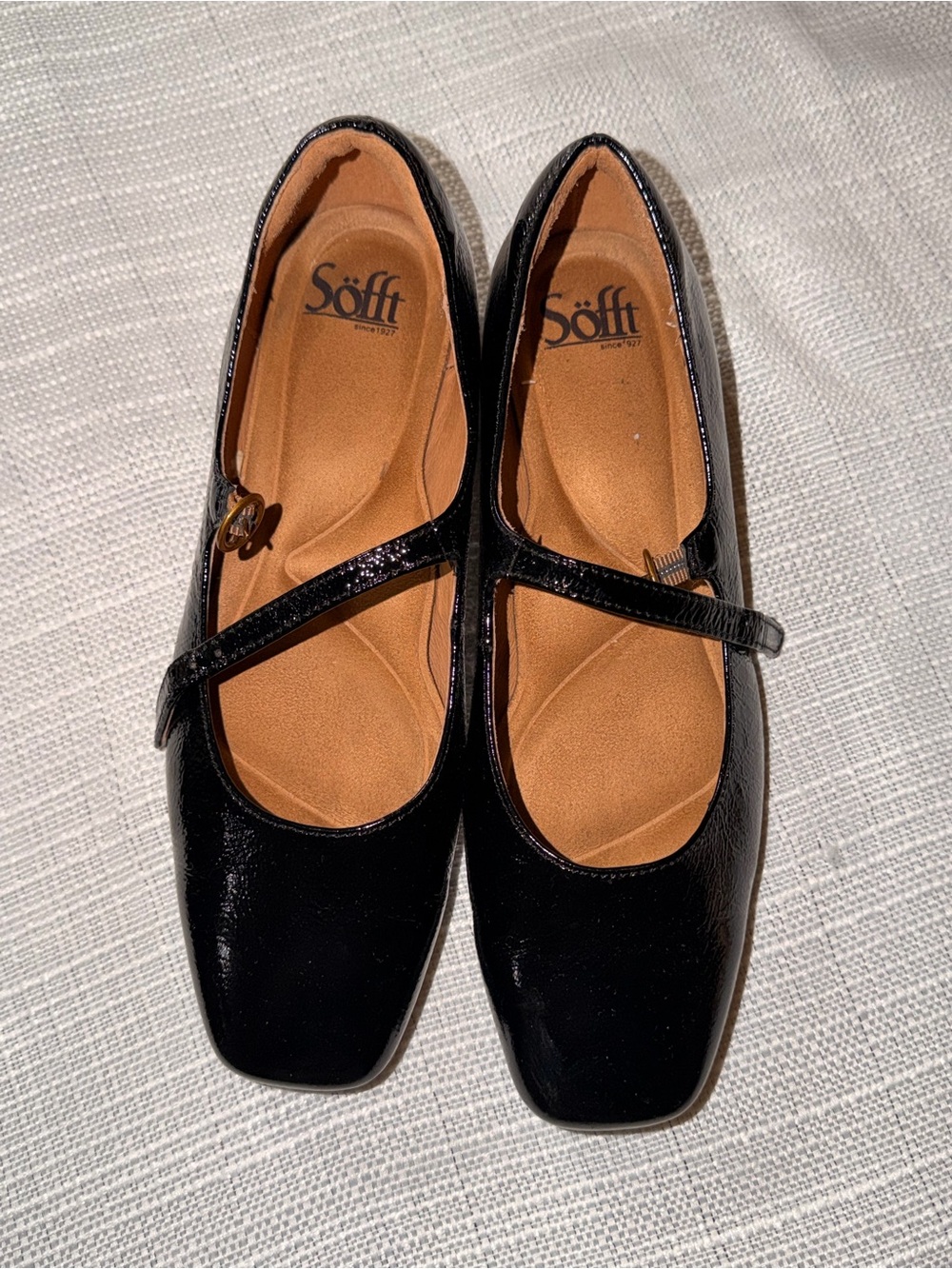 Söfft Black Patent Mary Jane Flats with Square Toe